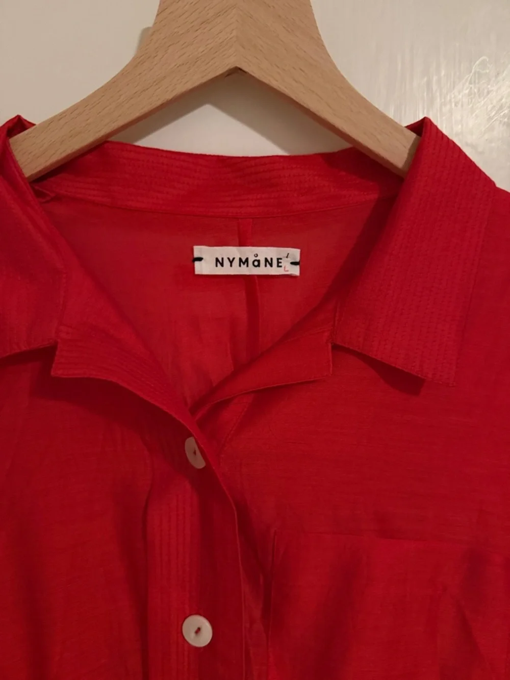 Nymane Red Button-Front Midi Dress - Picture 2 of 3